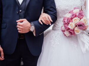 Groom Match Bride Dress: A Perfect Wedding Style Guide