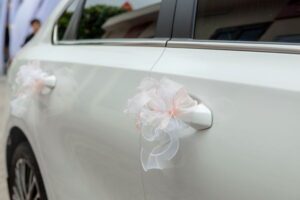 Wedding Transport Planning Timeline: Booking to Pickup Times